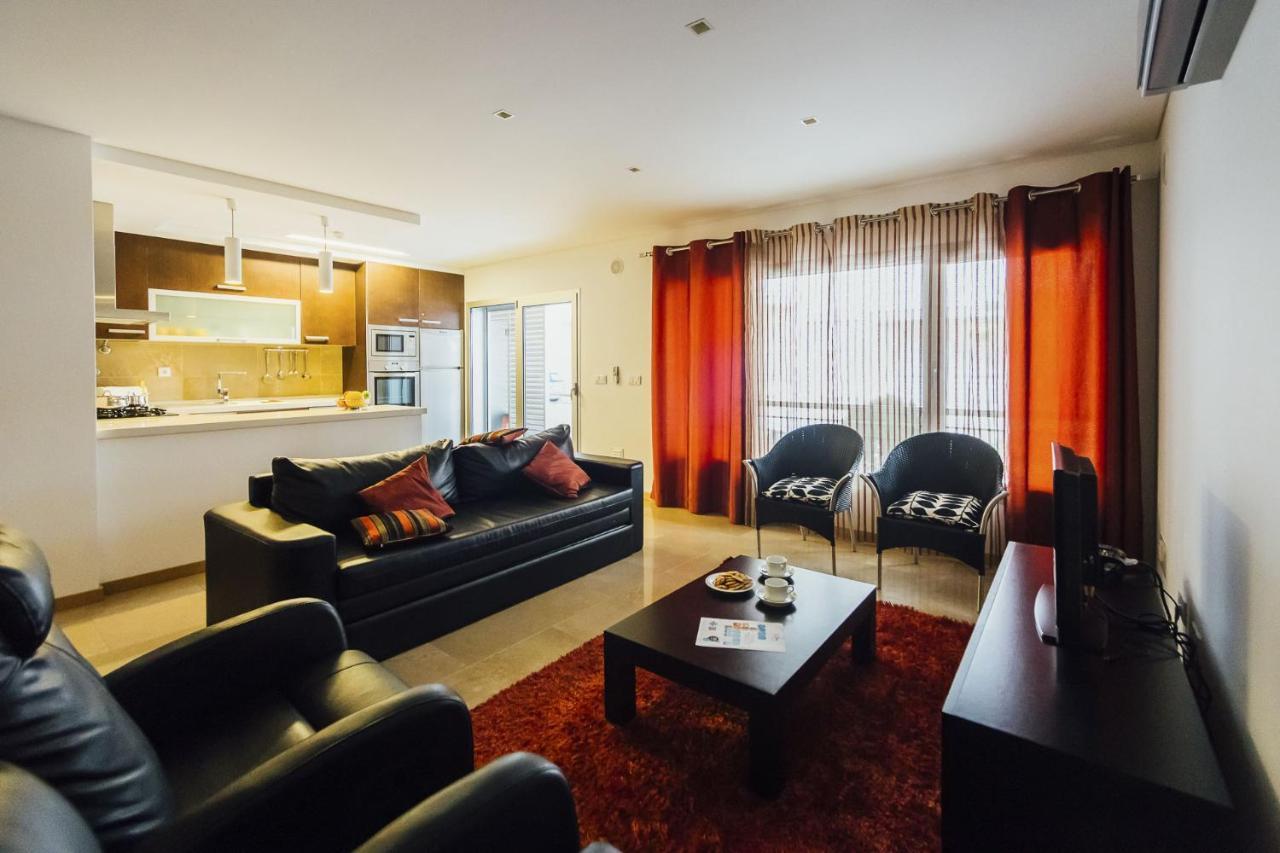 Baia Residence 2 - Holiday Apartments - By Sch Sao Martinho do Porto Luaran gambar