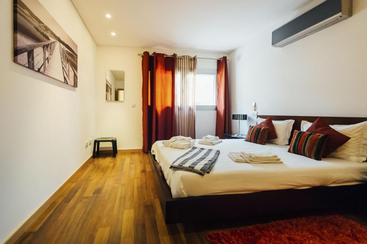 Baia Residence 2 - Holiday Apartments - By Sch Sao Martinho do Porto Luaran gambar