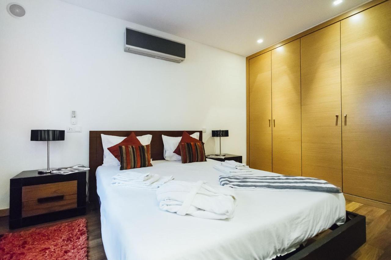 Baia Residence 2 - Holiday Apartments - By Sch Sao Martinho do Porto Luaran gambar