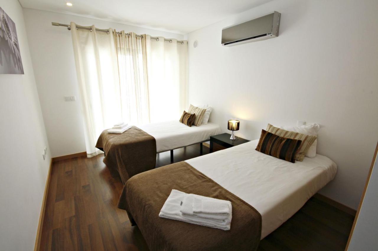 Baia Residence 2 - Holiday Apartments - By Sch Sao Martinho do Porto Luaran gambar