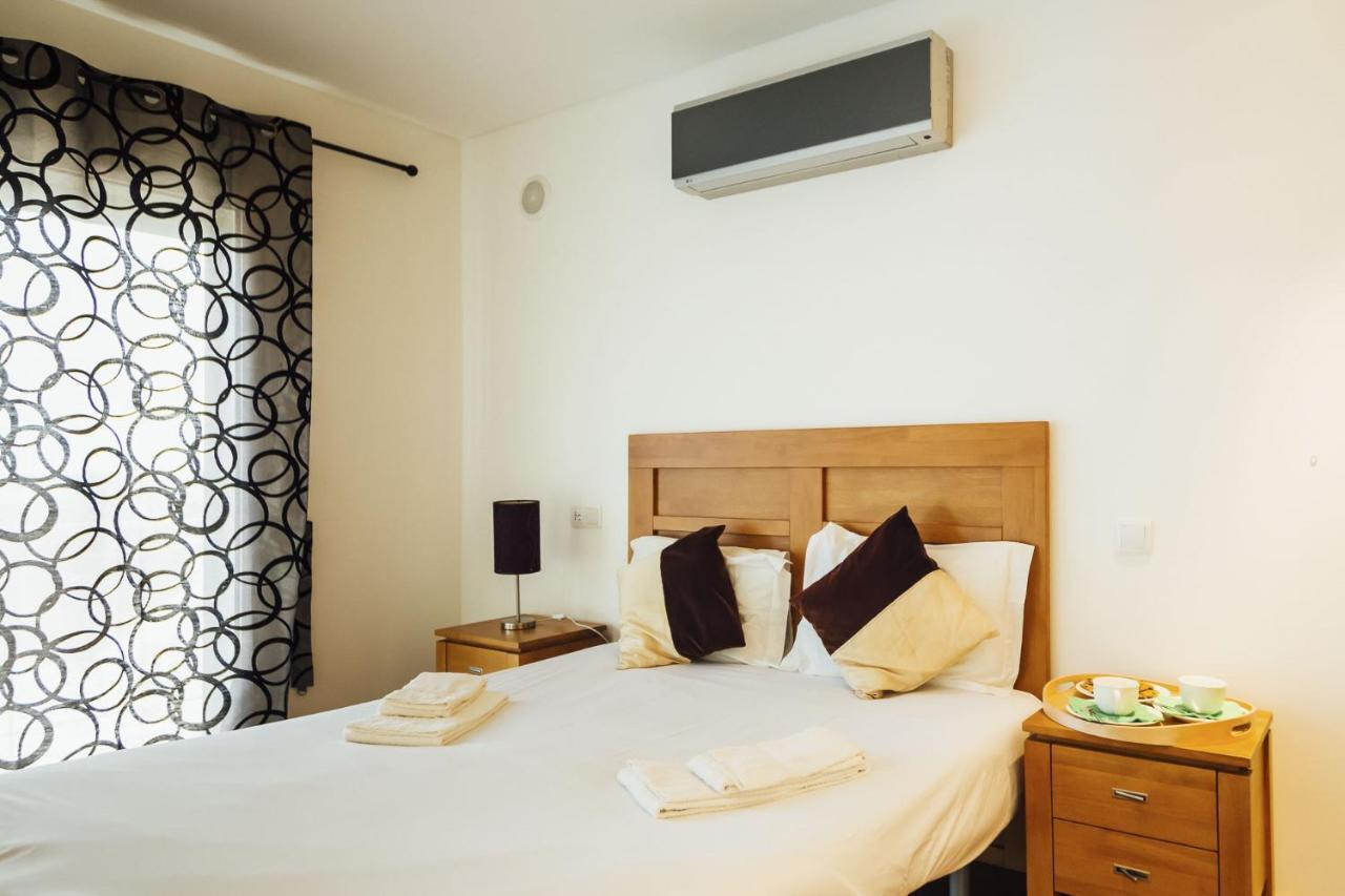 Baia Residence 2 - Holiday Apartments - By Sch Sao Martinho do Porto Luaran gambar