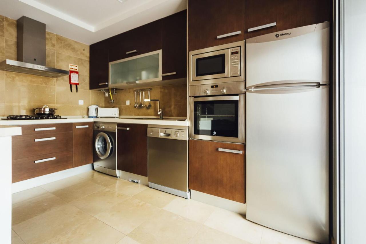 Baia Residence 2 - Holiday Apartments - By Sch Sao Martinho do Porto Luaran gambar
